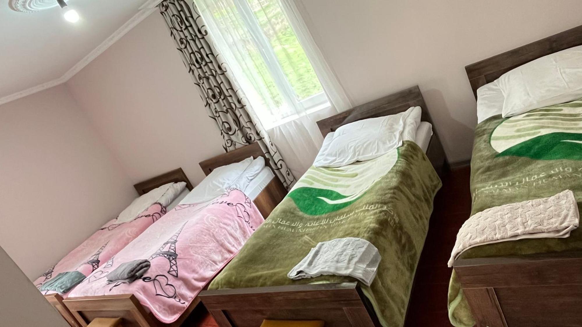 Ciuri'S Guesthouse Zhabeshi 외부 사진