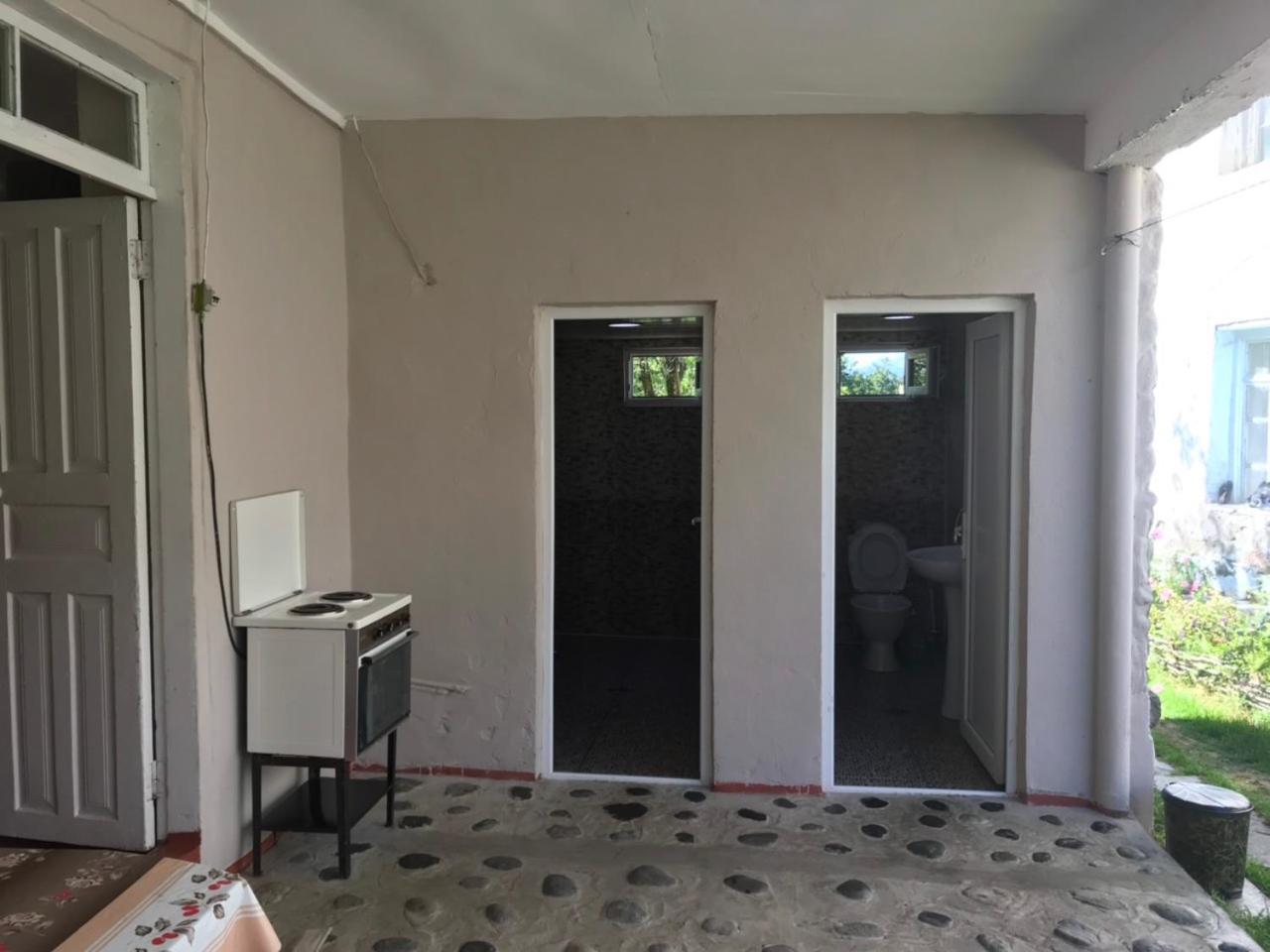 Ciuri'S Guesthouse Zhabeshi 외부 사진