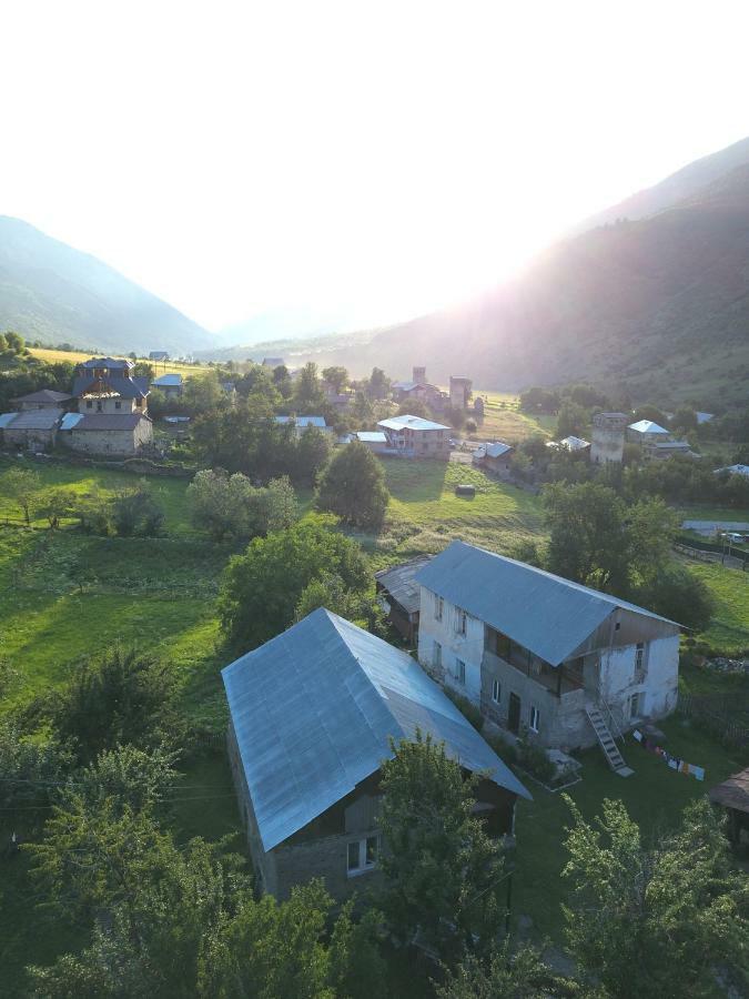 Ciuri'S Guesthouse Zhabeshi 외부 사진